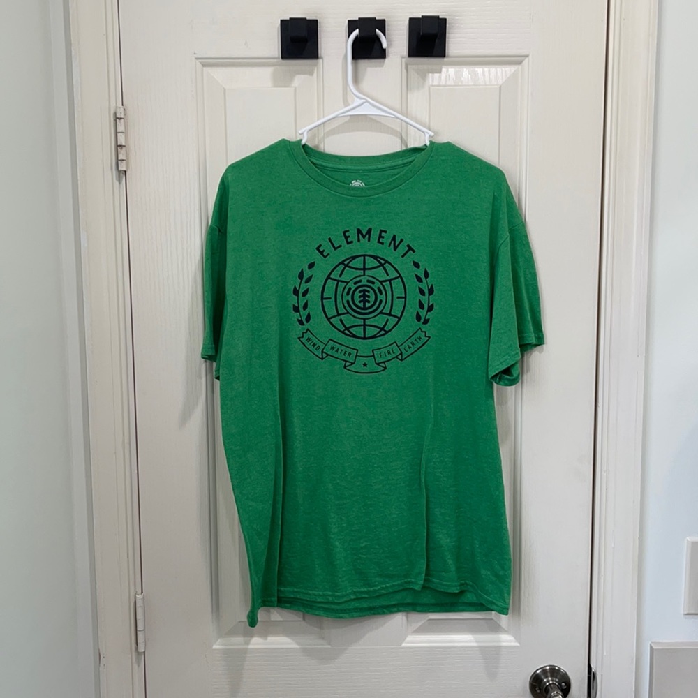 element Large men’s T shirt